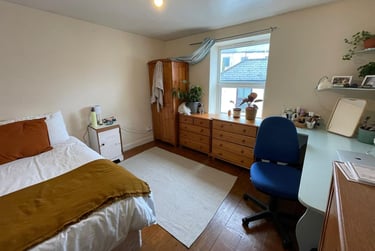 5 bed house, Hill Park Crescent, Greenbank, Plymouth, PL48JP - Image 3